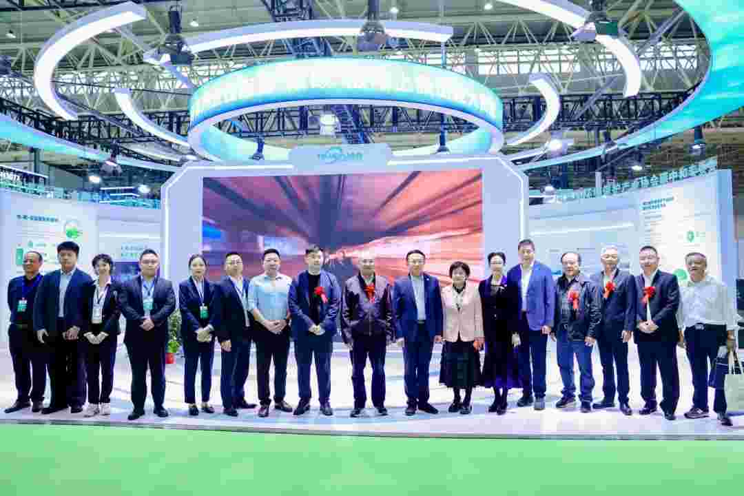 2024湖北大力發(fā)展新質(zhì)生產(chǎn)力加快推動(dòng)節(jié)能環(huán)保產(chǎn)業(yè)鏈創(chuàng)新與高質(zhì)量發(fā)展大會(huì)暨中國（武漢）長(zhǎng)江經(jīng)濟(jì)帶生態(tài)環(huán)保產(chǎn)業(yè)展覽會(huì)在武漢舉辦